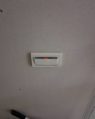 台北換開關, 台北開關插座更換, 台北水電修理, 台北修理水電, 台北家庭水電維修, 台北水電師傅線