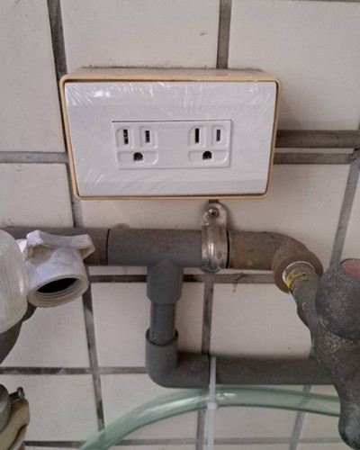 �x�_���s�Ϥ��q�˭�, �x�_���s�Ϻ޽u�I�]